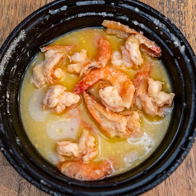 Caldo De Camaron Y Pescado.
