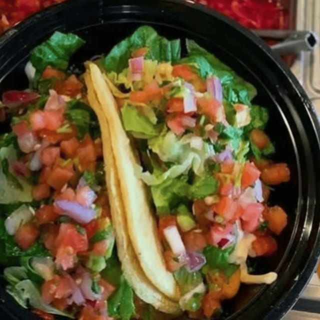 Chips & Salsa.